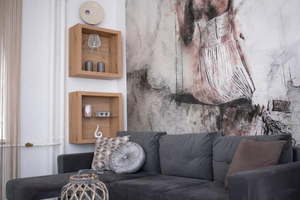 Elegant Stylish Modern Downtown Home Next 2 Danube 布达佩斯 外观 照片